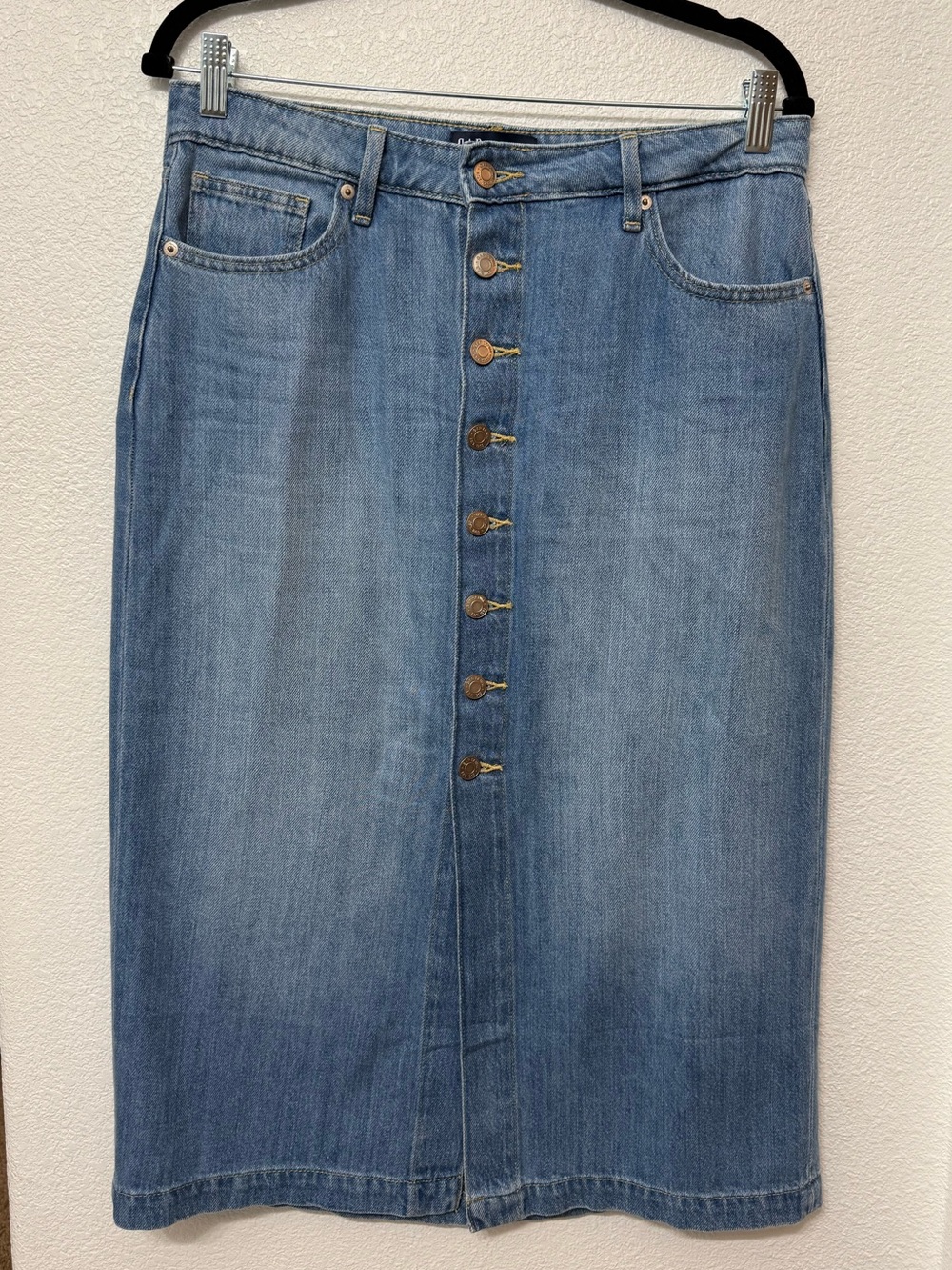 GAP Medium Wash Button-Front Midi Denim Skirt